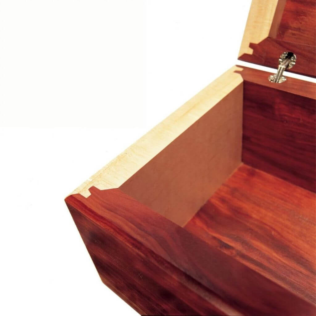 Precise Corner Cutting